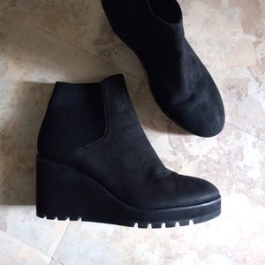 Eileen Fisher Adele Wedge boot